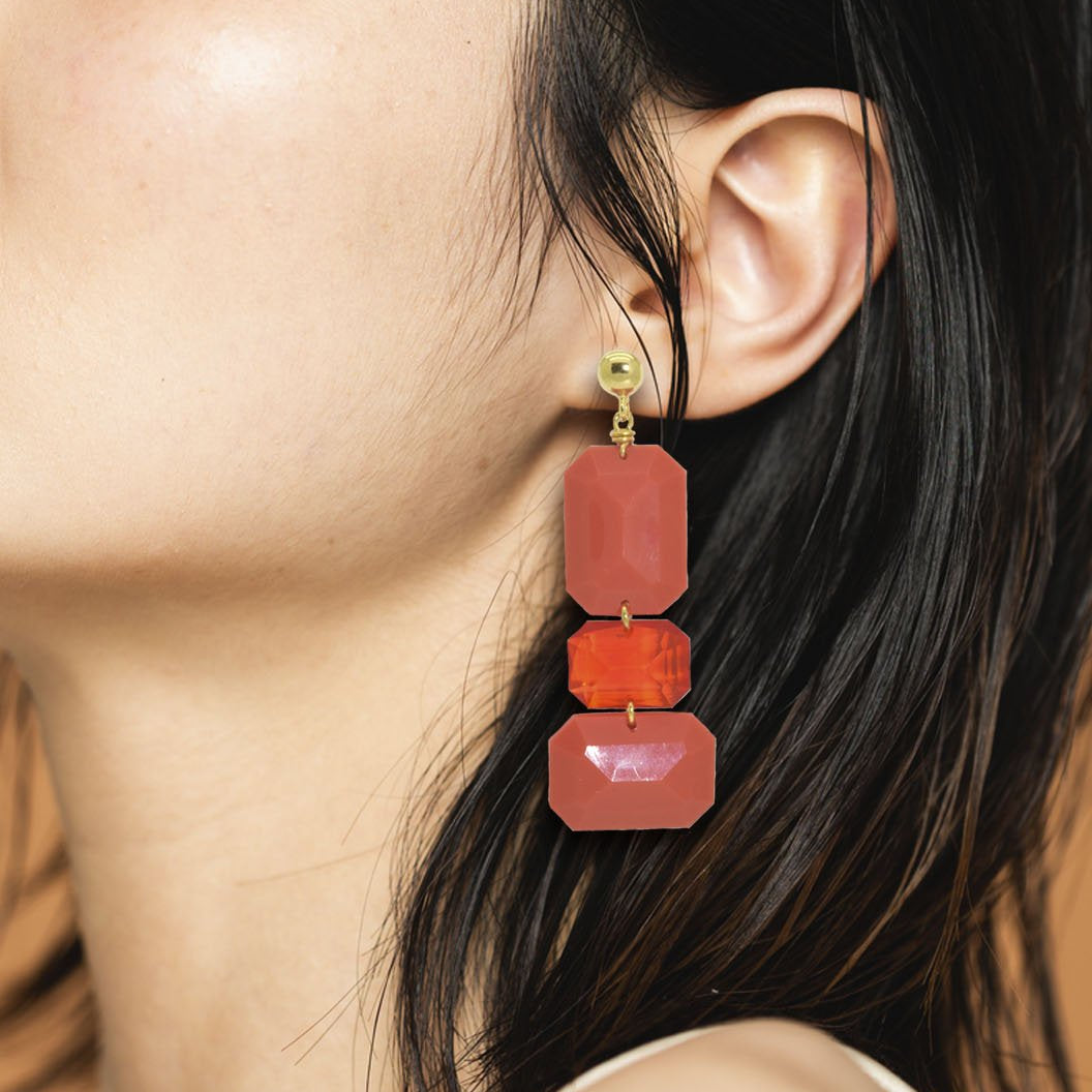 Miccy's | Gemma Coral | Resin Earrings
