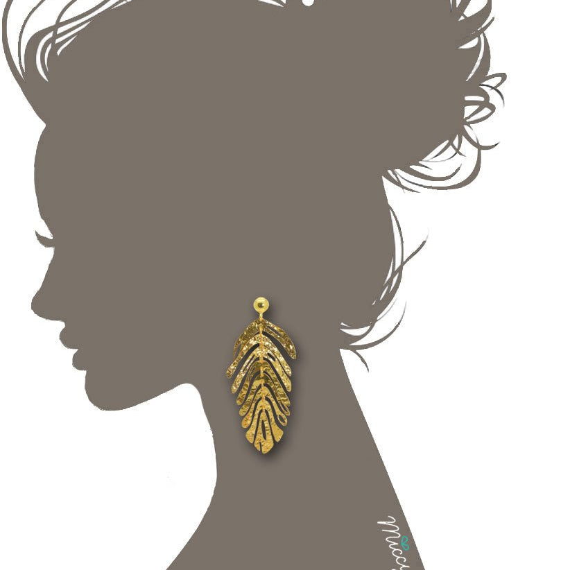 Miccy's | Golden Leaves | Gold Line Earrings