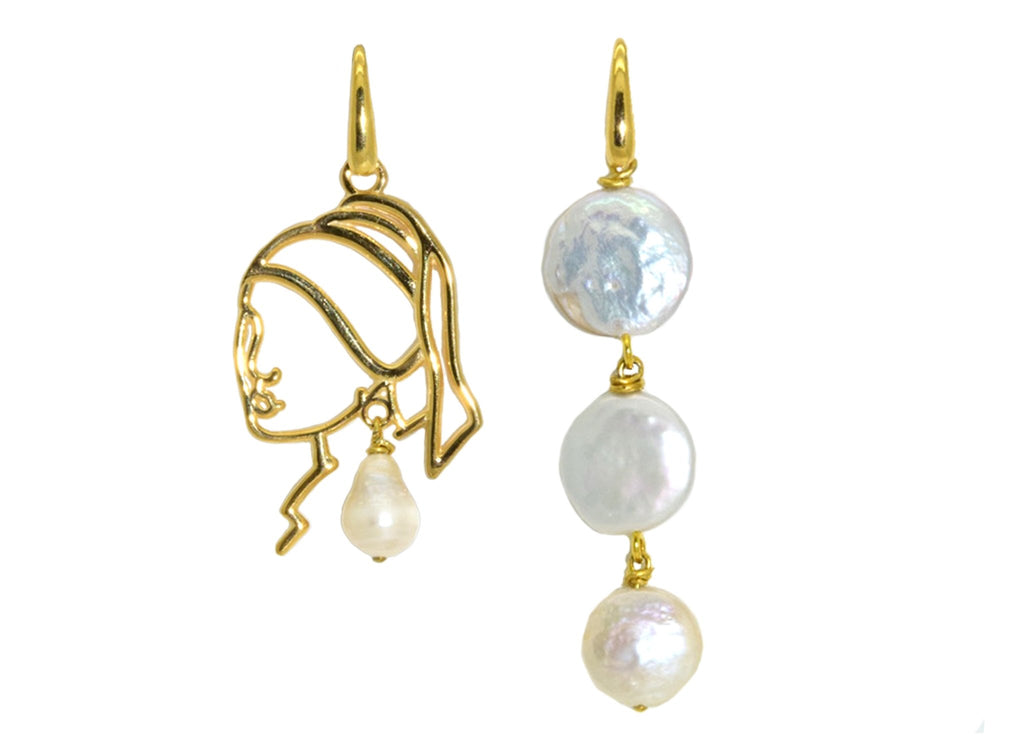 Miccy's | Girl With The Pearl | Gold Line Earrings