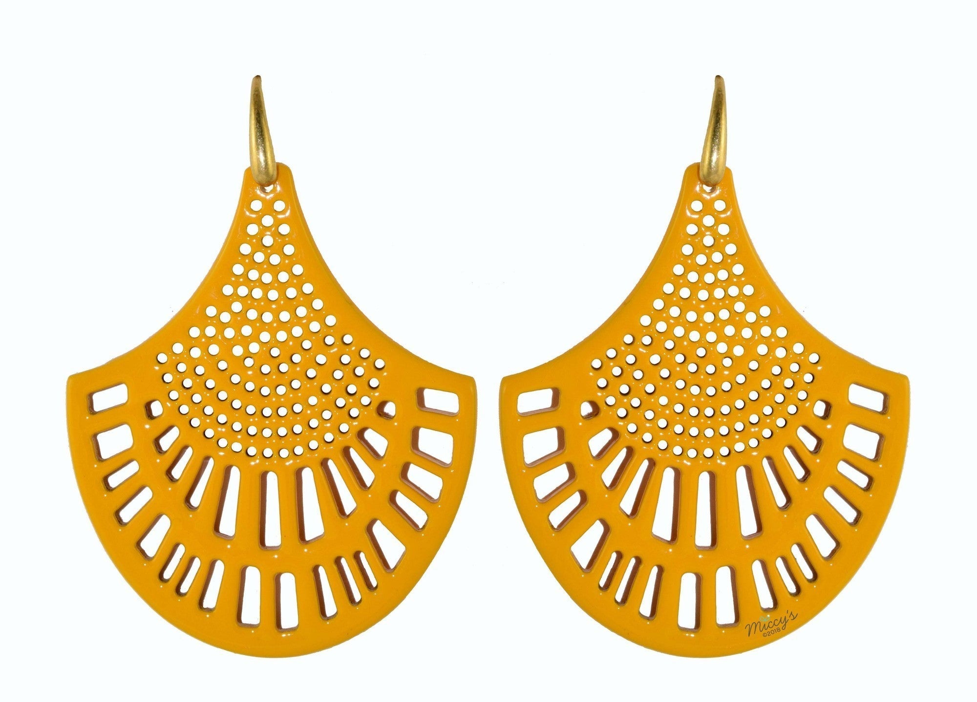 Miccy's | Yellow Horn Corn | Horn Earrings